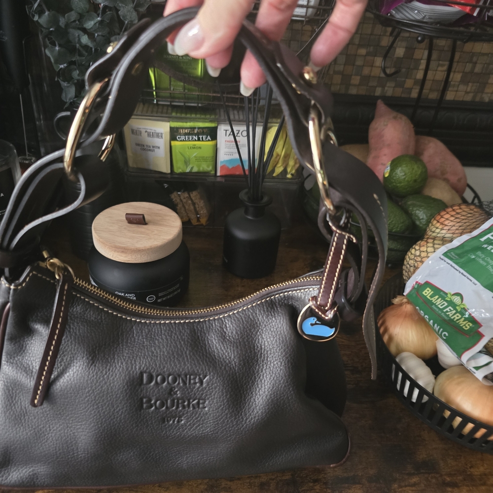 Dooney & Bourke Brown Leather Women's Bag